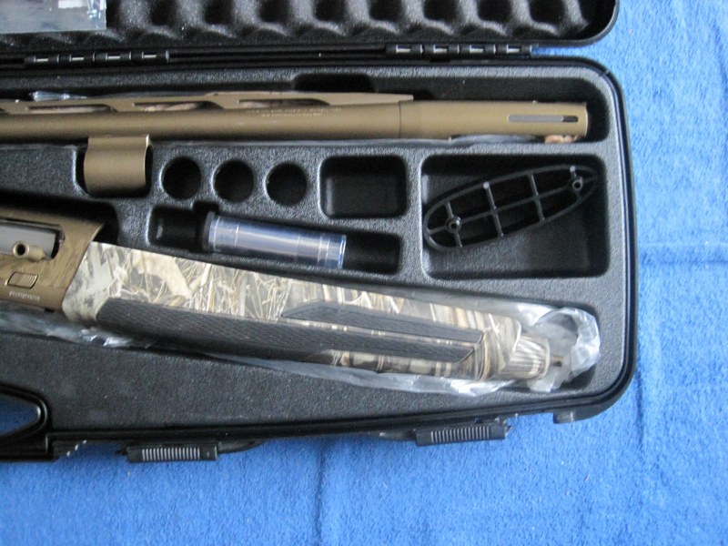 Browning Maxus II Wicked Wing Max-7 12 ga. Shotgun.  - 5 - 1763387458732_IMG_8116_800x600