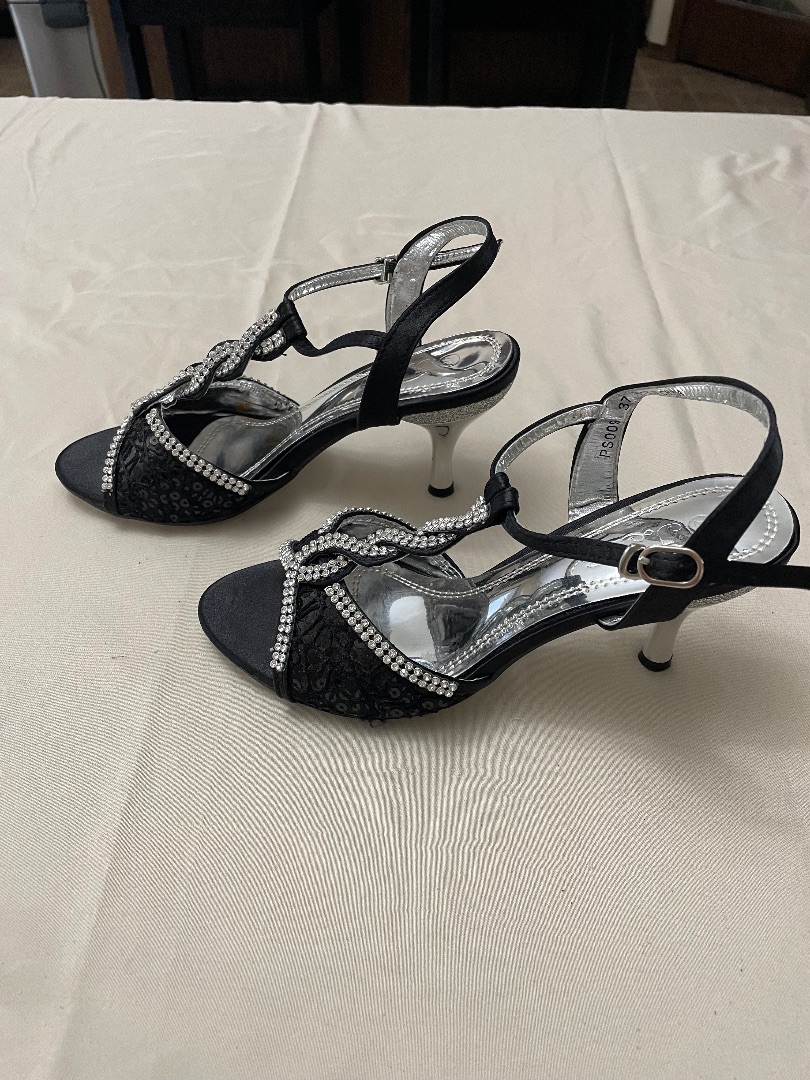 Photo of Ladies dress shoes & dress boots