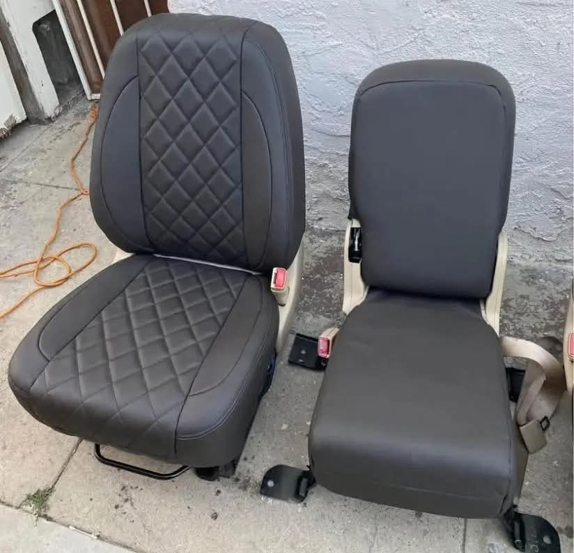 High country Silverado seats - 4 - 1778540859710_High country Silverado sea