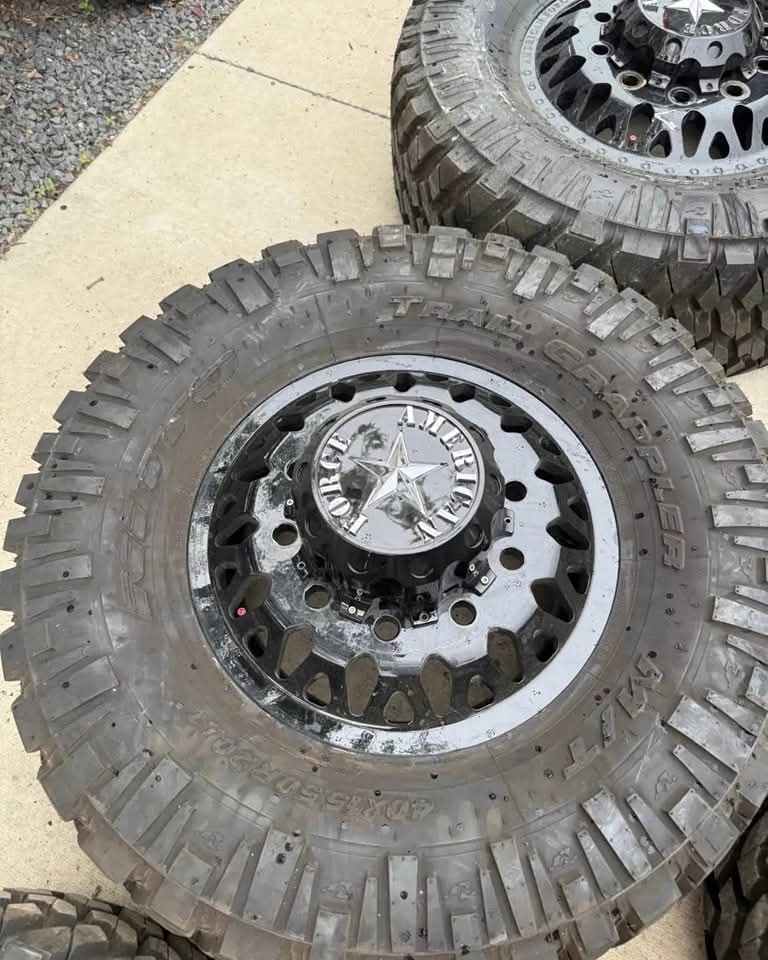 Photo of 20 inch American force dually wheels