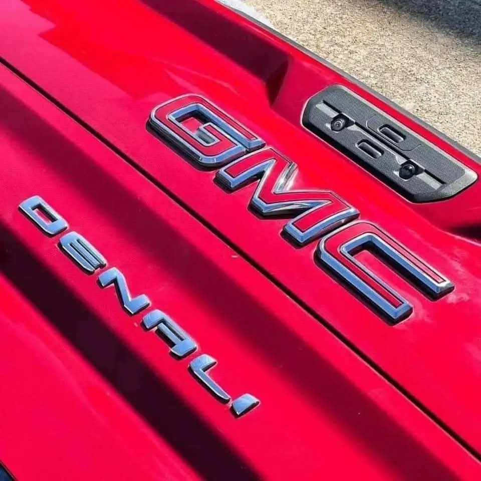 Photo of GMC tailgate available
