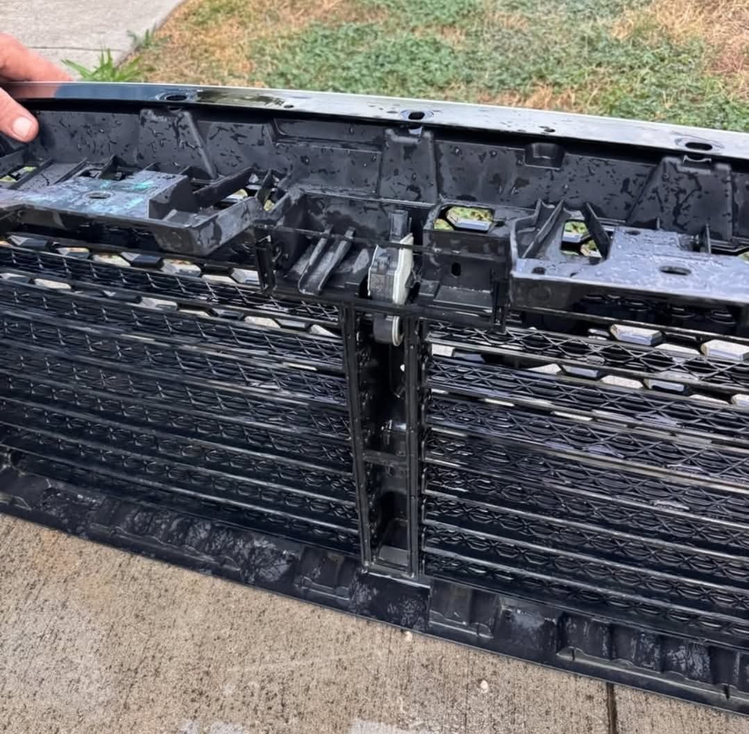 2018–2020 Ford F‑150 Grille - 4 - 1779317807520_2018 Ford F150 Grille & Upper Radiator Grille Air Shutter Control Assembly Complete OEM