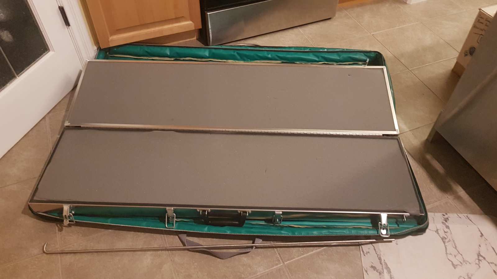 Custom (Kalispell Case Line) Custom locking 2-rifle/3-shotgun travel case with padded travel cover ( mellonRSCA) - 5 - 1785696039543_Resized_20251004_205837_7897