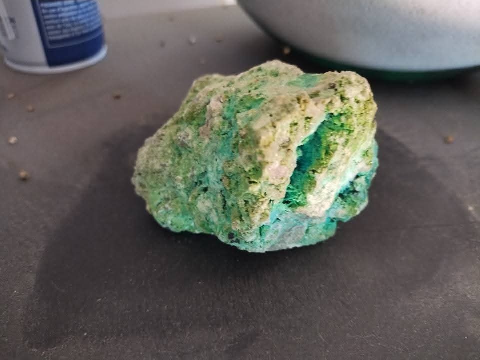 A chunk of malachite  - 3 - 1789082308530_1000062843