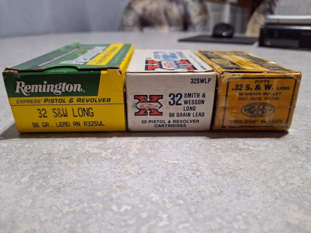 Photo of 32 Smith & Wesson Long Pistol & Revolver Long 98 Grain